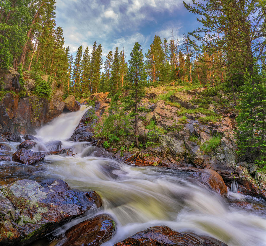 Lost Creek Falls Photograph by Darren White