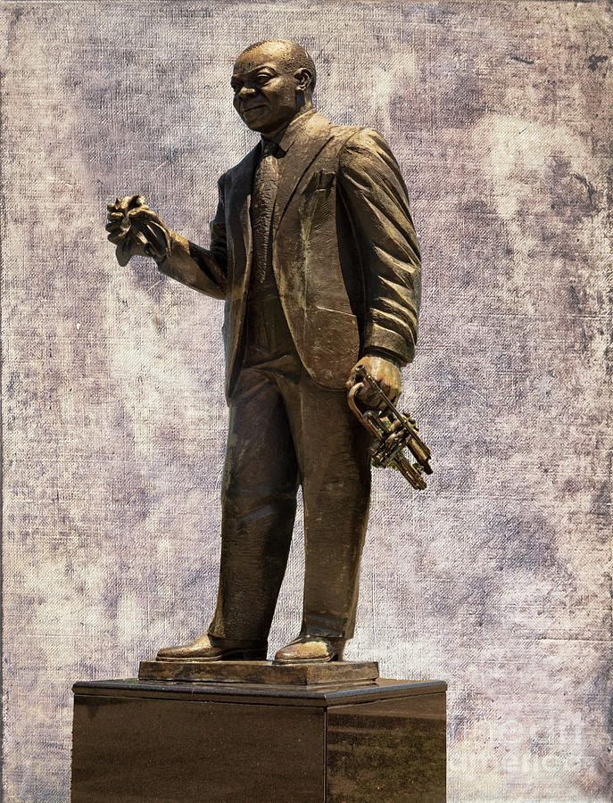 Louis Armstrong statue Photograph by Patricia Hofmeester
