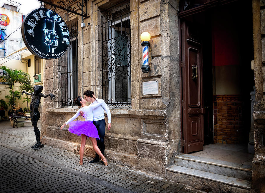 Love in Havana Photograph by Kathryn McBride