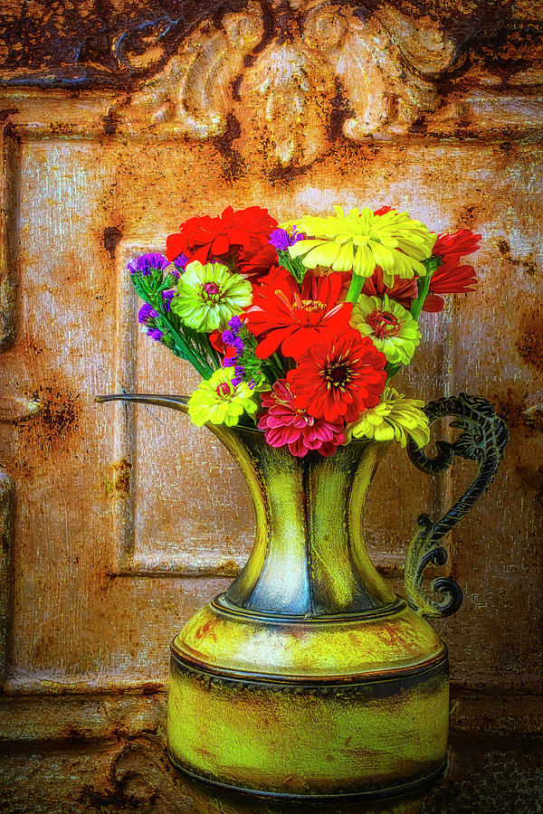 Lovely Rustic Zinnia Still Life Photograph by Garry Gay