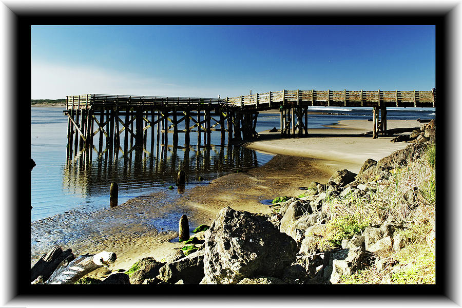 Low Tide at Fishing Pier Photograph by Richard Risely