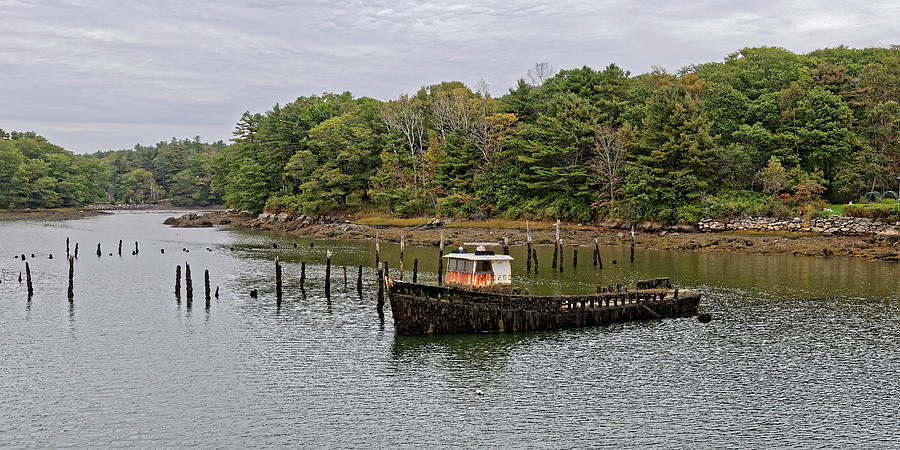 Low Tide -- Shipwreck in Boothbay, Maine Photograph by Darin Volpe
