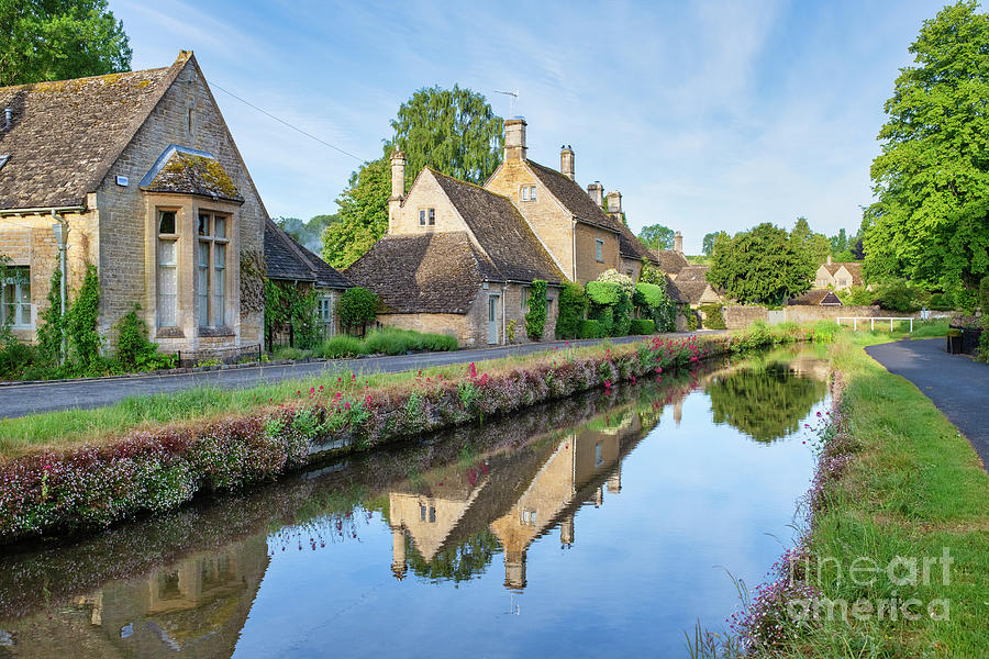 Cottage Photograph - Lower Slaughter Early Morning in June by Tim Gainey