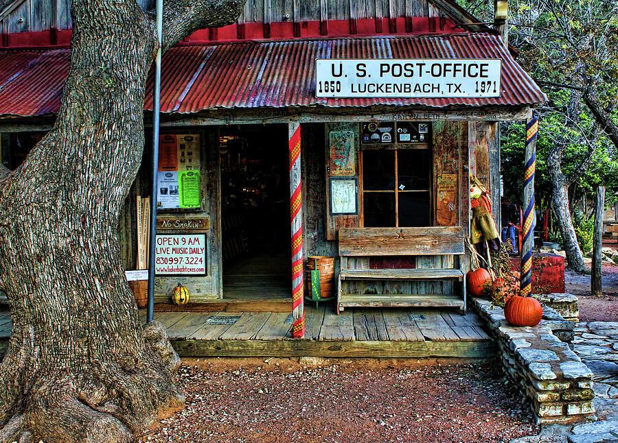 Luckenbach Texas Photograph by Judy Vincent