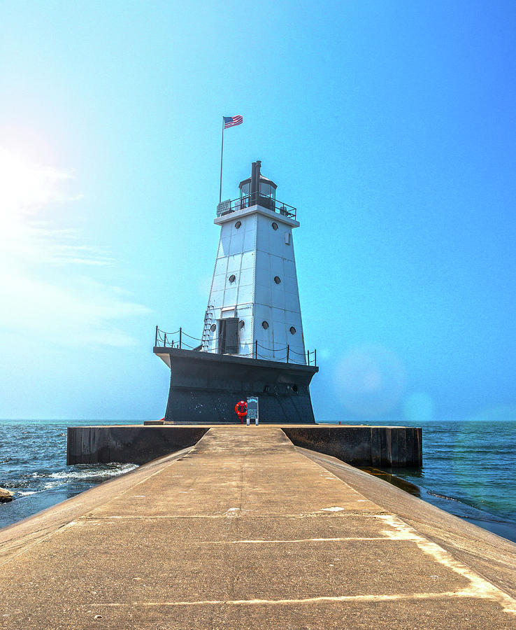 Ludington North Breakwater Lighthouse Photograph by Dan Sproul - Fine ...