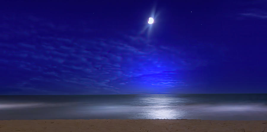 Lunar Eclipse Over the Ocean Photograph by Mark Andrew Thomas