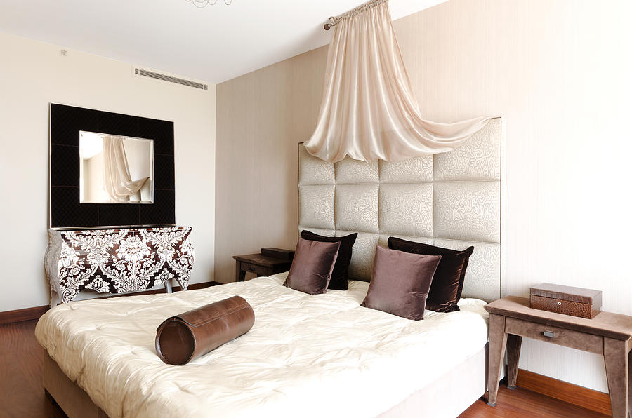 Luxury Bedroom Photograph by Penguenstok