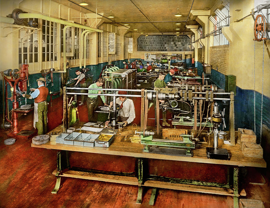 Machinist - Training - The training room 1918 Photograph by Mike Savad