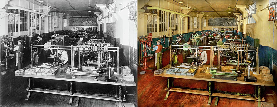 Machinist - Training - The training room 1918 - Side by Side Photograph by Mike Savad
