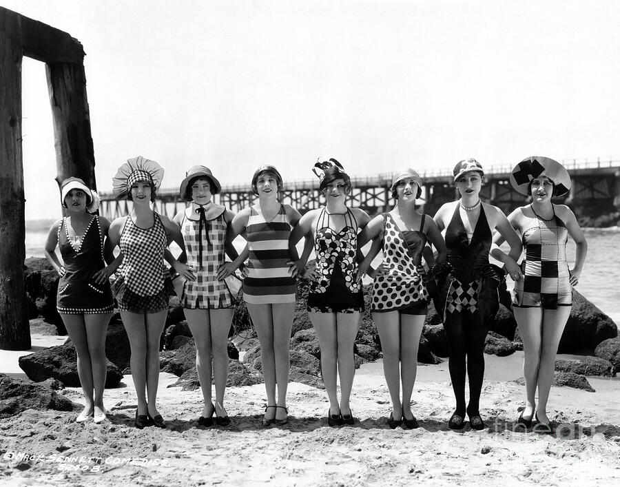 Mack Sennett Bathing Beauties 1925 Front Photograph by Sad Hill ...