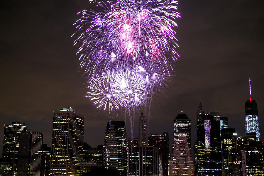Macy´s Fireworks 4th of July in NY Photograph by A6u3ad
