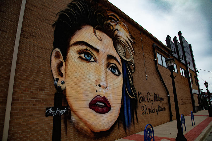 Madonna Mural from the side in Bay City Michigan Photograph by Eldon McGraw