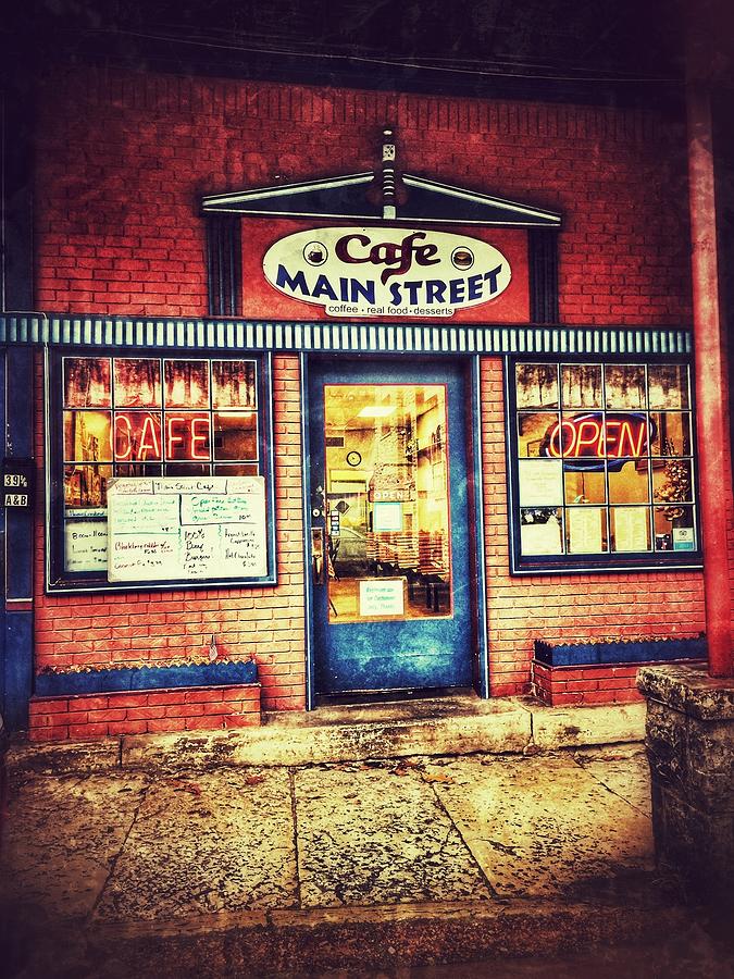 Main Street cafe Photograph by Mark Pritchard - Fine Art America