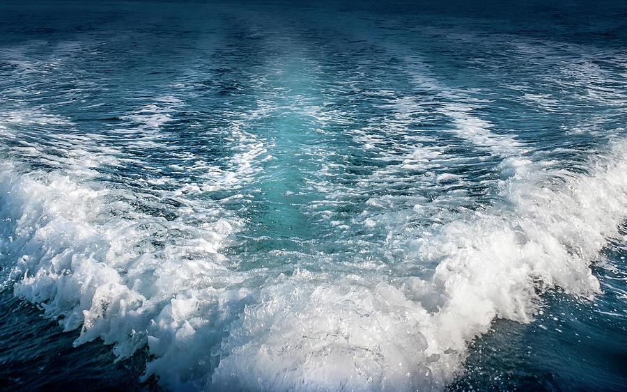Making waves Photograph by Chris Boulton