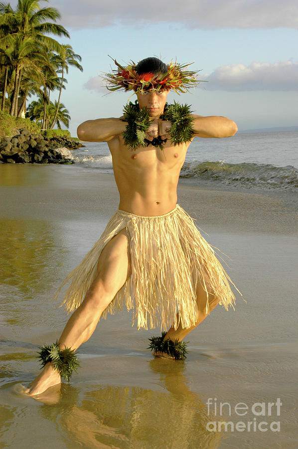 Male Hawaiian Hula Dancer hits a strength pose Photograph by Gunther Allen