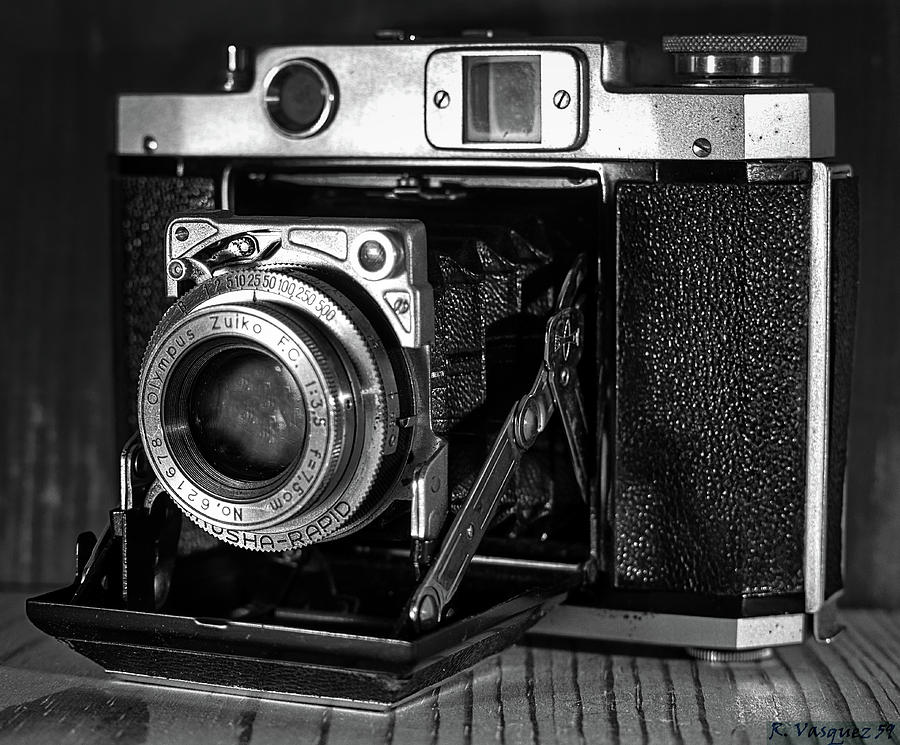 Mamiya 6 1940s Camera In BW Photograph by Rene Vasquez