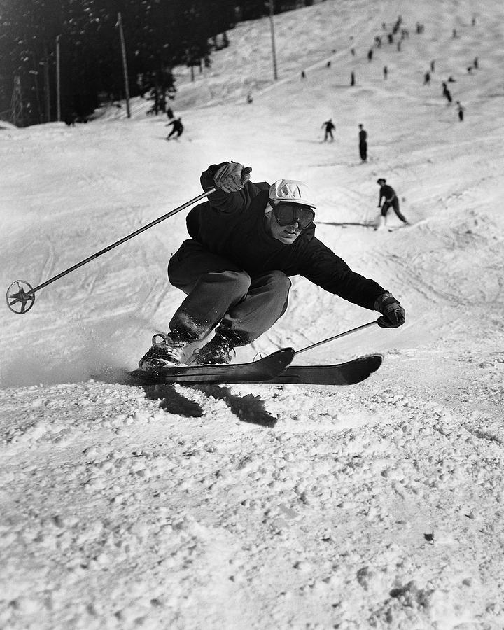 Man skiing Photograph by Stockbyte