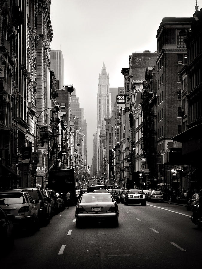 Manhattan avenue in black and white Painting by Knight Ian | Fine Art ...