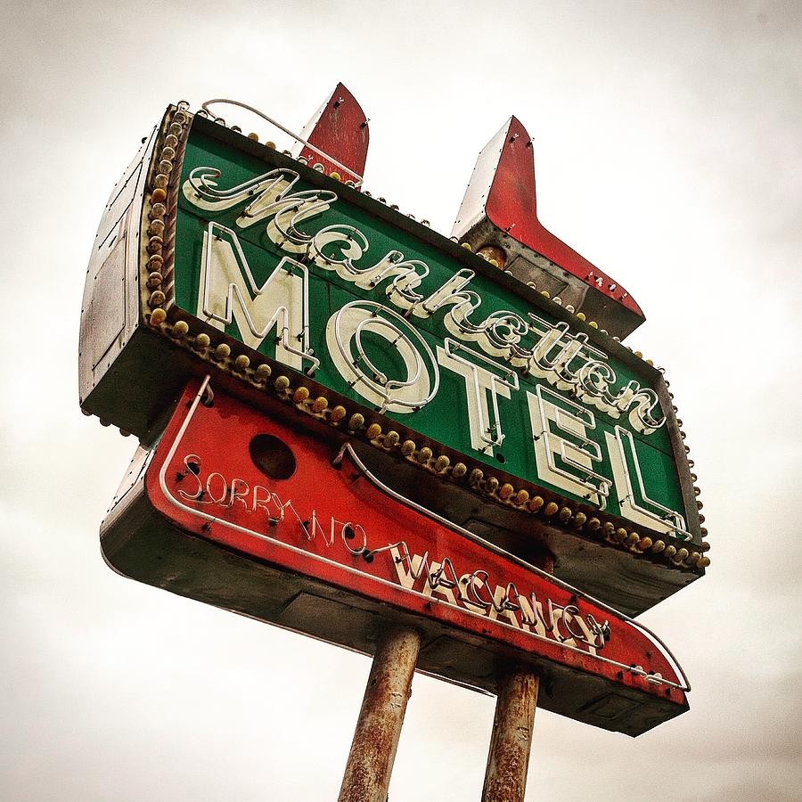 Manhattan Motel Neon Photograph by Brenden Couchman - Fine Art America