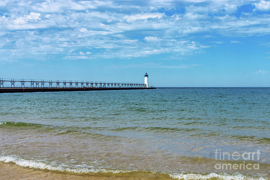 Manistee North Pierhead Lighthouse Photograph by Jennifer White