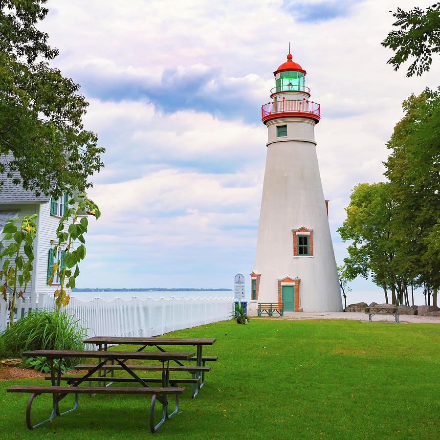 Marblehead Lighthouse Lake Erie Photograph by Marianne Campolongo