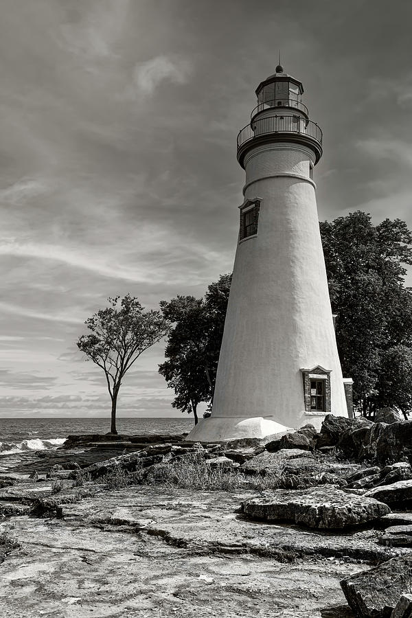 Marblehead Ohio Lighthouse Photograph by Dale Kincaid