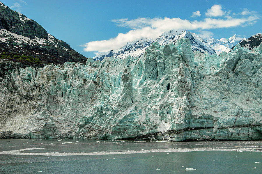 Margerie Glacier, Alaska, USA Photograph by Mark Llewellyn