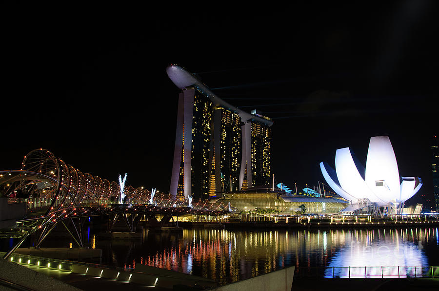 Marina Bay at Night, Singapore Photograph by Kasia Design - Fine Art ...