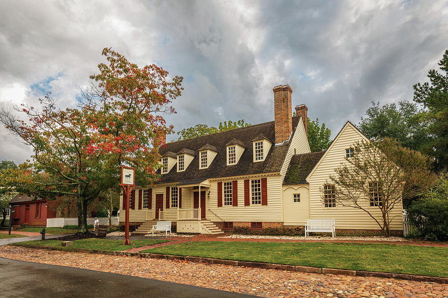 Market Square Tavern in Colonial Williamsburg  Photograph by Rachel Morrison