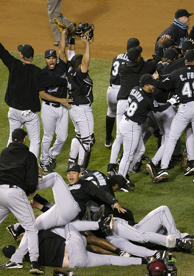 Marlins celebrate win Photograph by Elsa