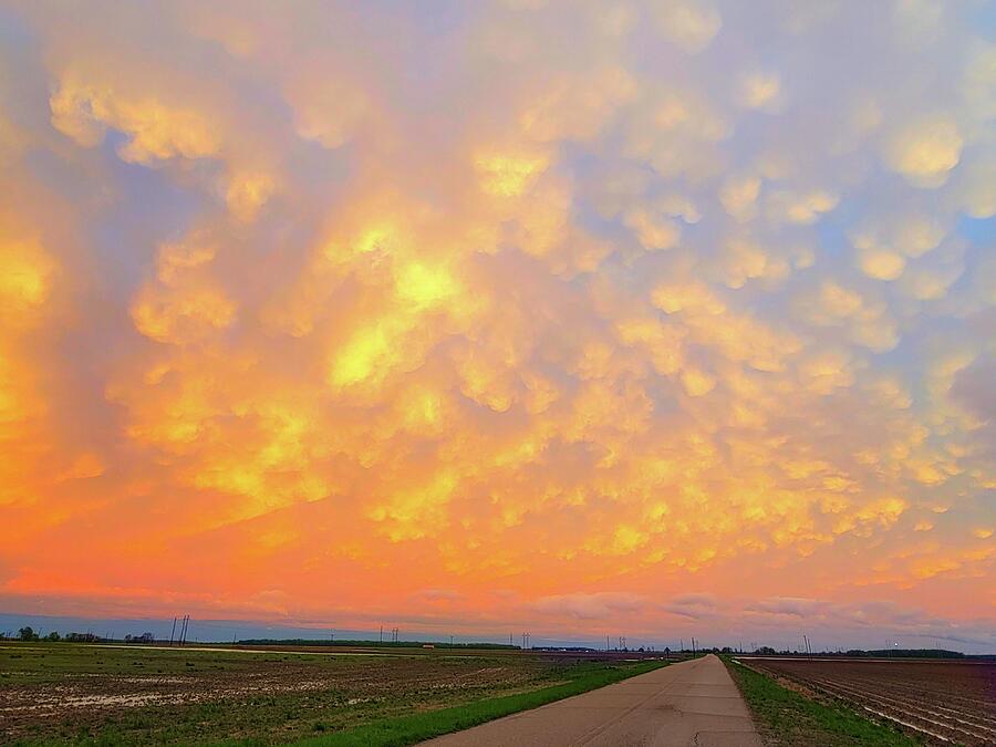 Marvelous Mammatus Photograph by Ally White Marvelous Mammatus Photograph by Ally White