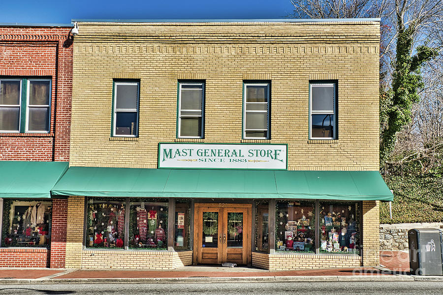 Mast General Store in Boone Photograph by Amy Dundon