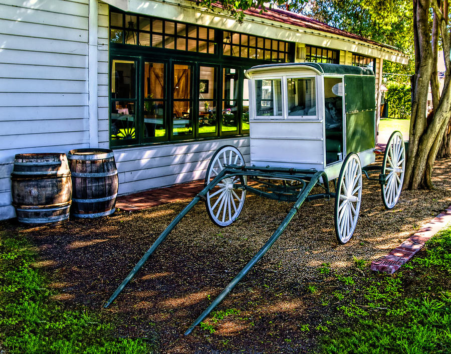 Matteis Tavern Milk Wagon Photograph by Floyd Snyder