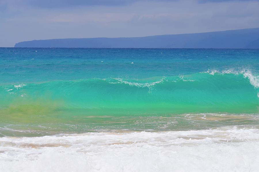 Turquoise color Waves,Makena Beach,Maui Photograph by Bnte Creations