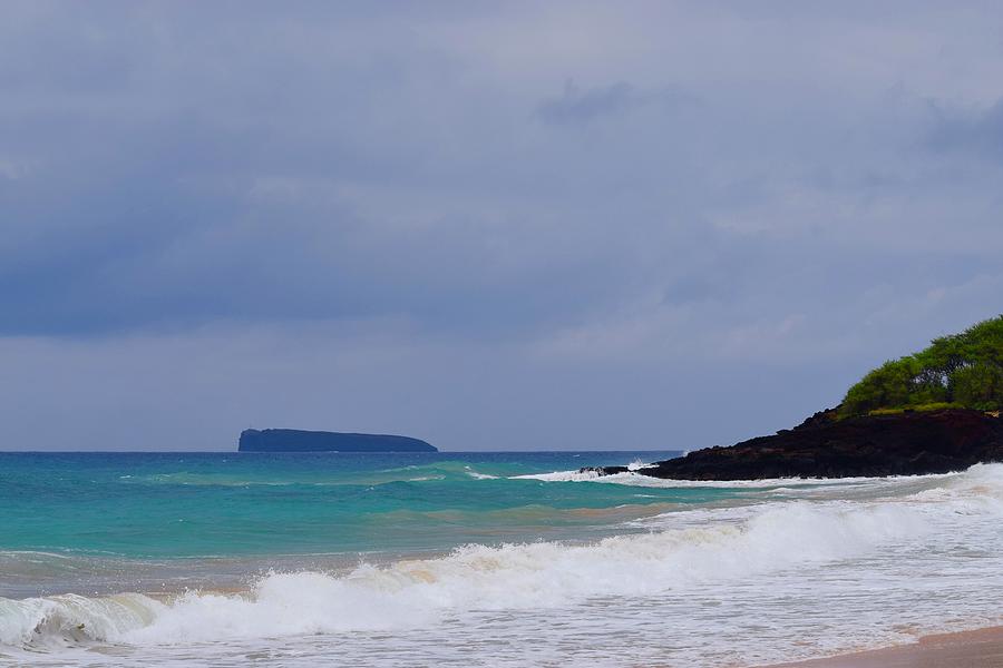 Panoramic view@Makena Beach,Maui Photograph by Bnte Creations