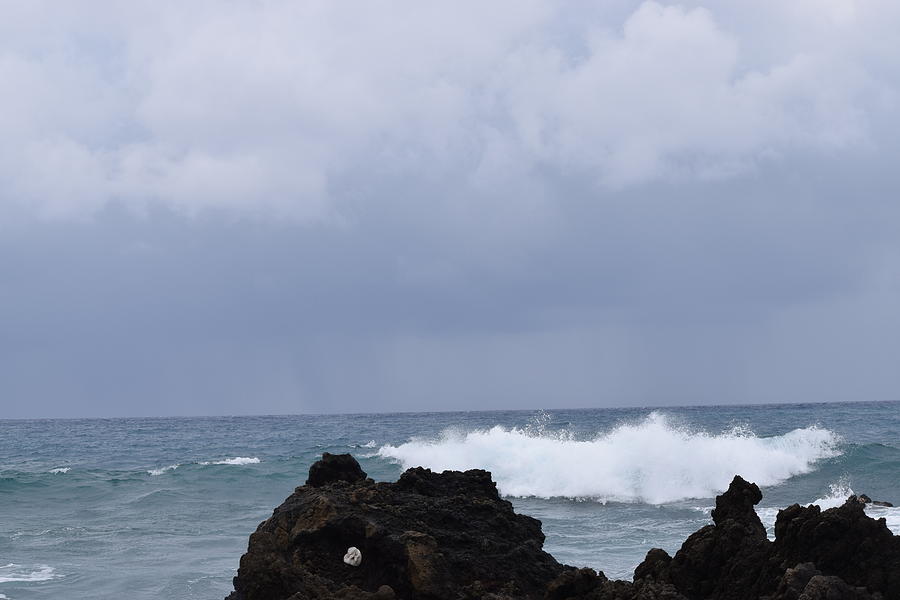 Turbulant waves-Darby Hurricane-Maui Photograph by Bnte Creations