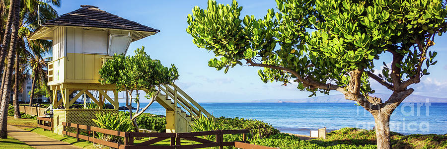 Maui Lifeguard Stand Kamaole Beach Panorama Photo Photograph by Paul Velgos