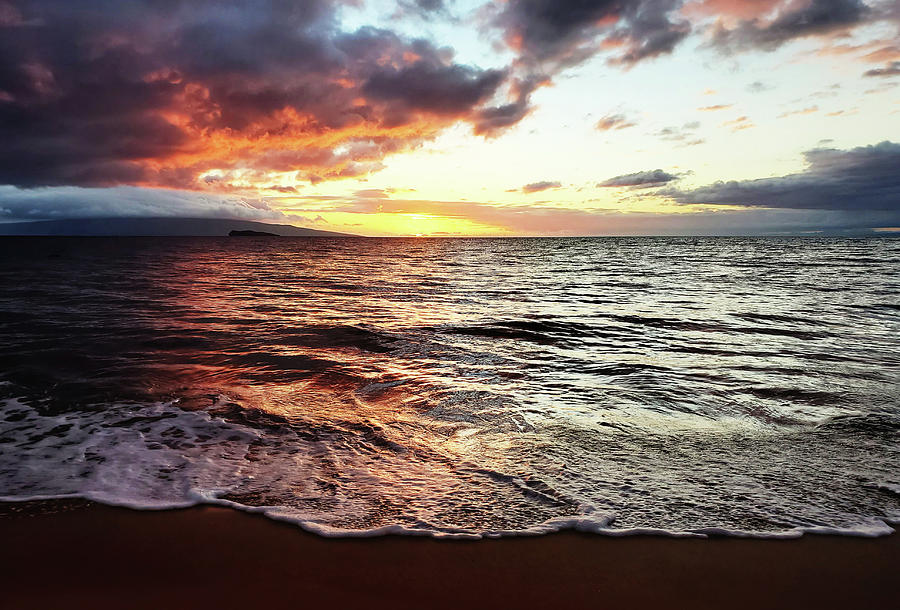 Maui Sunset Photograph by Mark Norman