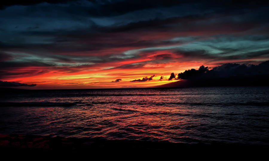 Maui Sunset over Molokai Photograph by Bill Dodsworth