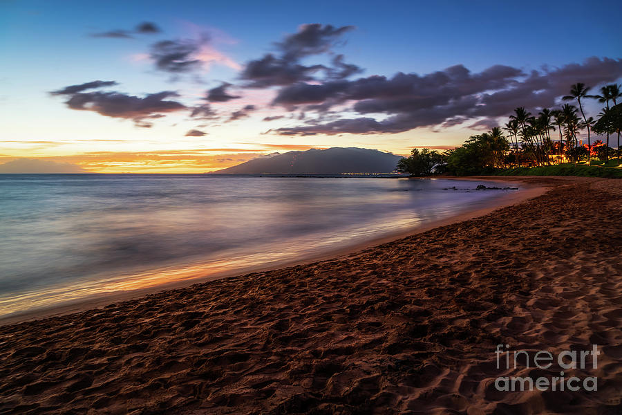Maui Ulua Beach Wailea Hawaii Sunrise Photo Photograph by Paul Velgos