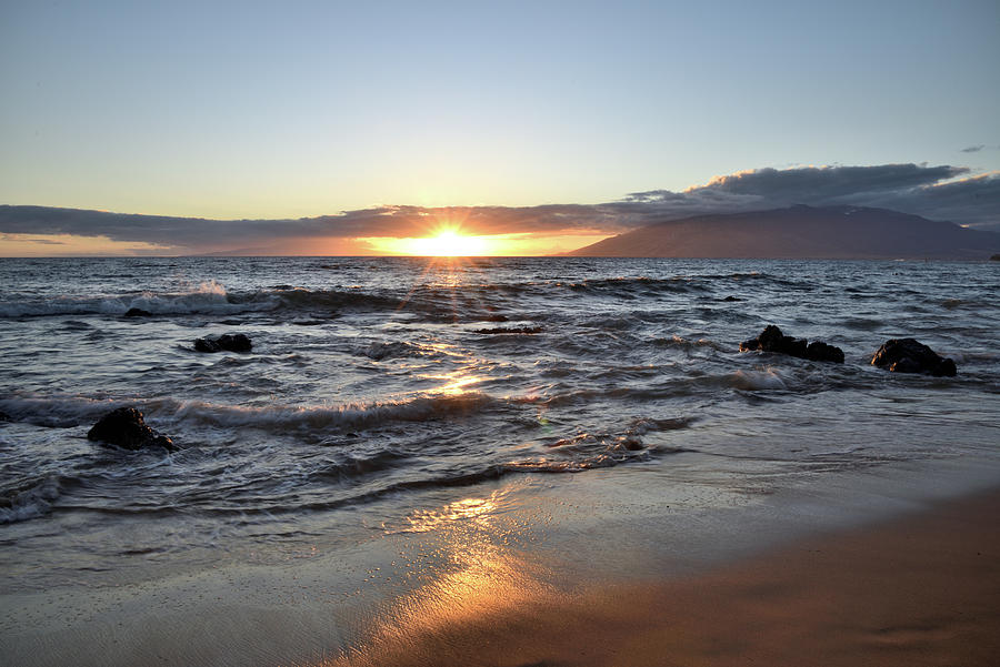 Mauii Sunset Photograph by Leanna Kotter