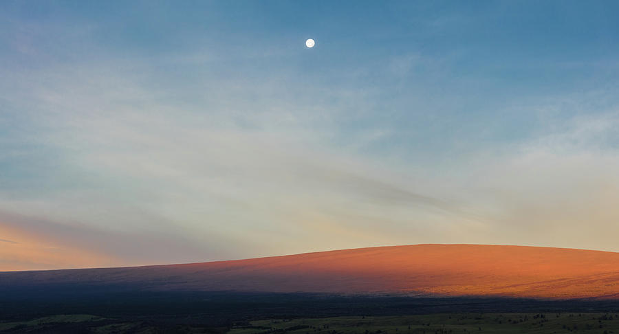 Mauna Loa - Where the Gods Reside Photograph by Carl Amoth