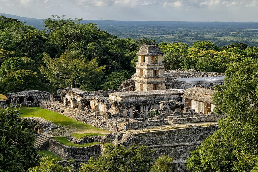 Mayan palace at Palenque, Mexico Photograph by photograph by Pete Schnell