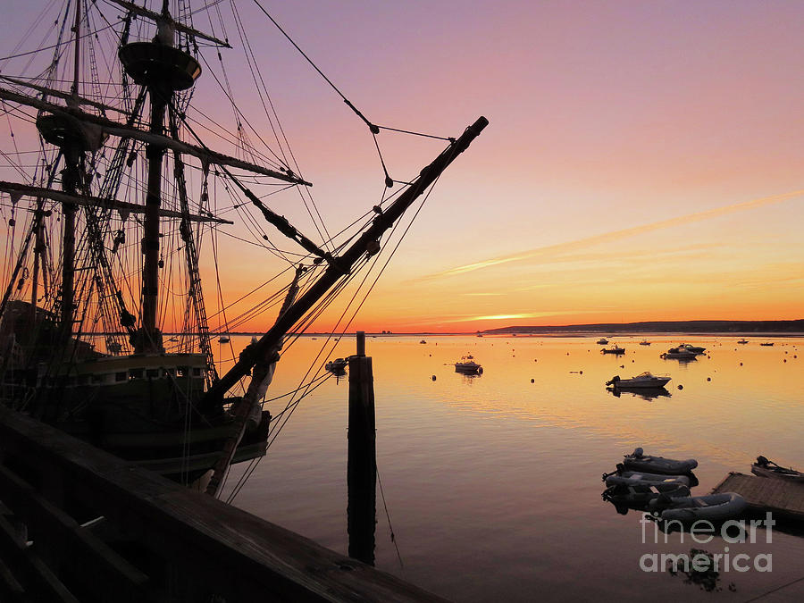Mayflower II October dawn Photograph by Janice Drew