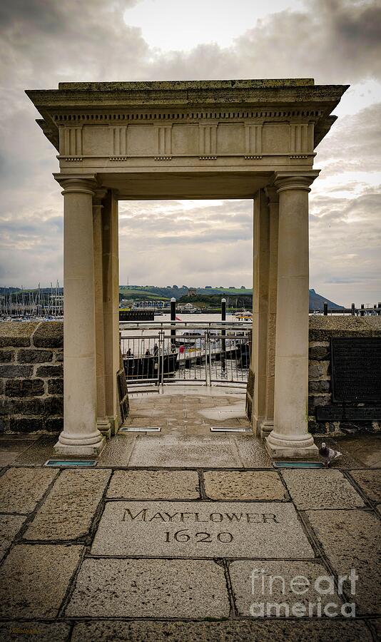 Mayflower Steps Plymouth England Photograph by Veronica Batterson Mayflower Steps Plymouth England Photograph by Veronica Batterson