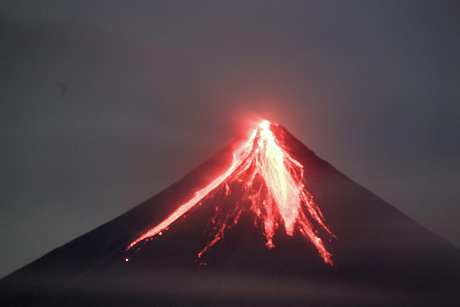 Mayon Volcano Glowing Photograph by William E Rogers - Fine Art America