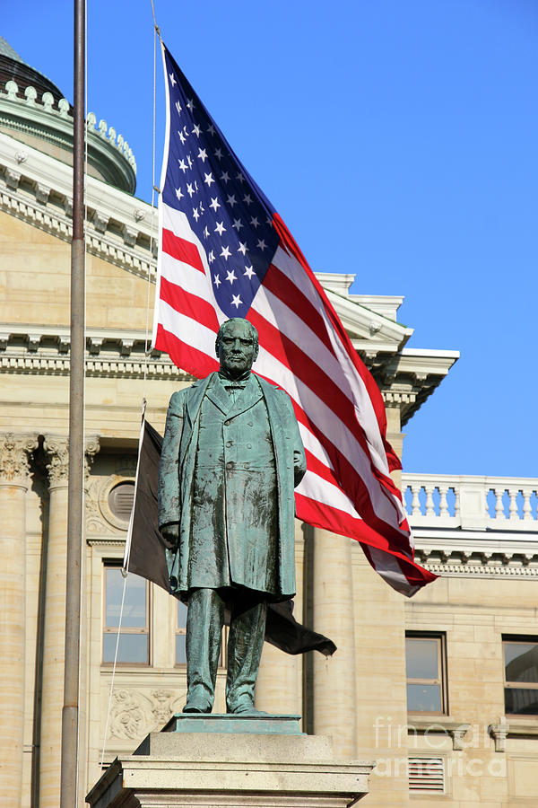 McKinley Statue Lucas County Courthouse 7641 Photograph by Jack Schultz