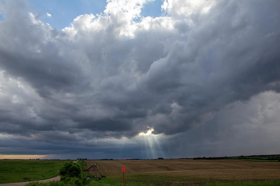 McLuvn Nebraska Thunderstorms 011 Photograph by NebraskaSC