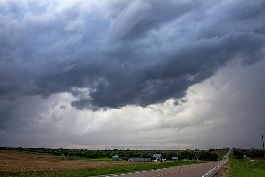 McLuvn Nebraska Thunderstorms 014 Photograph by NebraskaSC