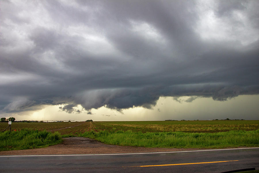 McLuvn Nebraska Thunderstorms 023 Photograph by NebraskaSC